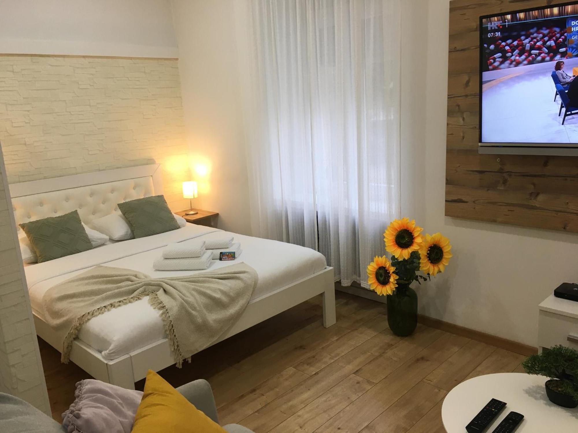 Croatia_Zagreb Apartment ภายนอก รูปภาพ